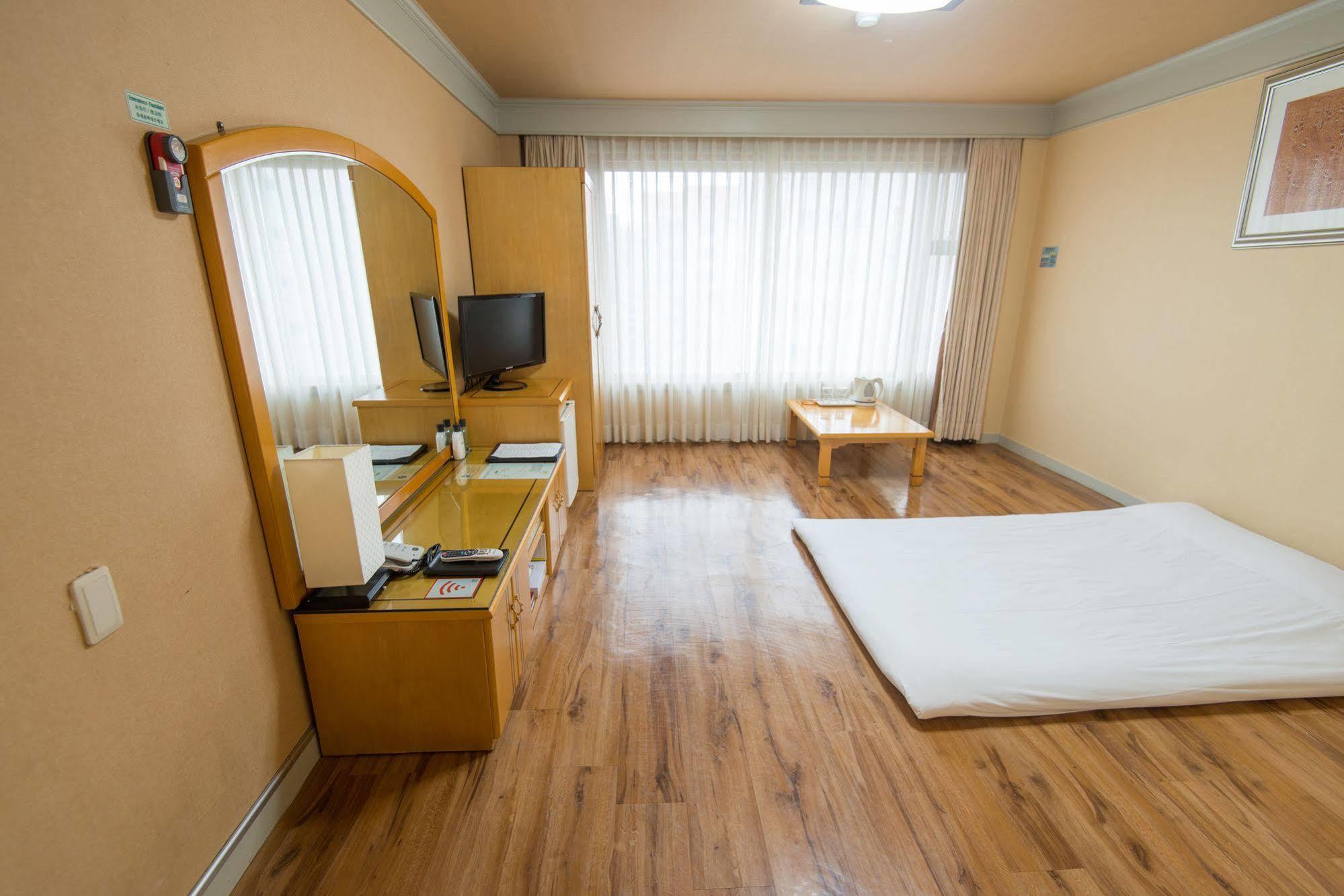 Hôtel Hawaii à Jeju Extérieur photo